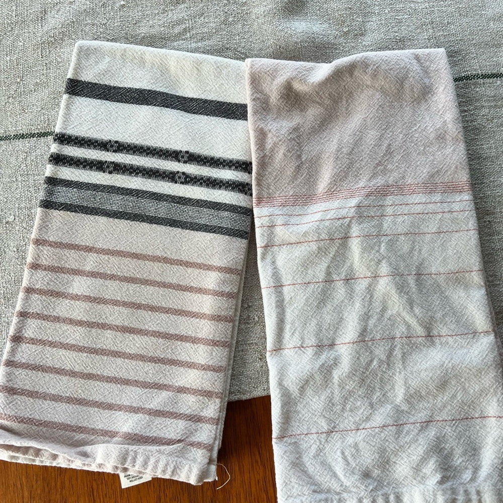 Hearth & Hand Dual Striped Kitchen Towels - Black and Pink​